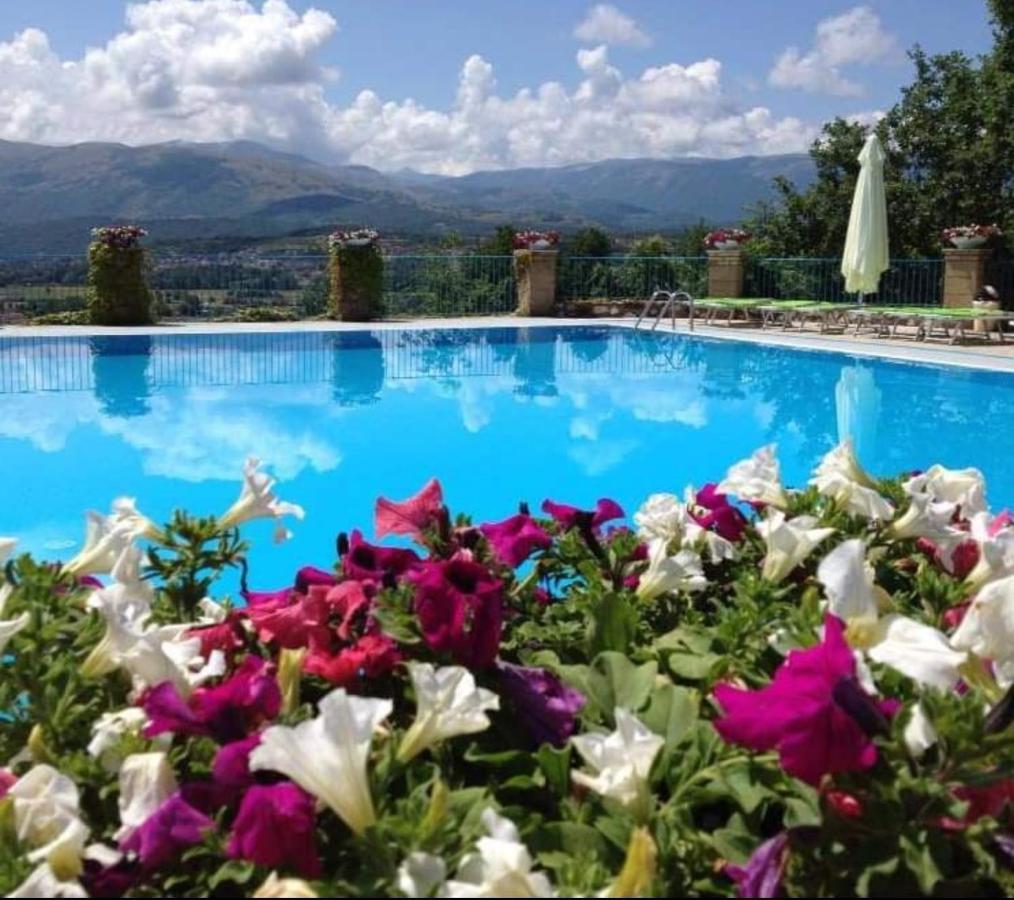 Il Querceto Delle Marine Hotel LʼAquila Kültér fotó