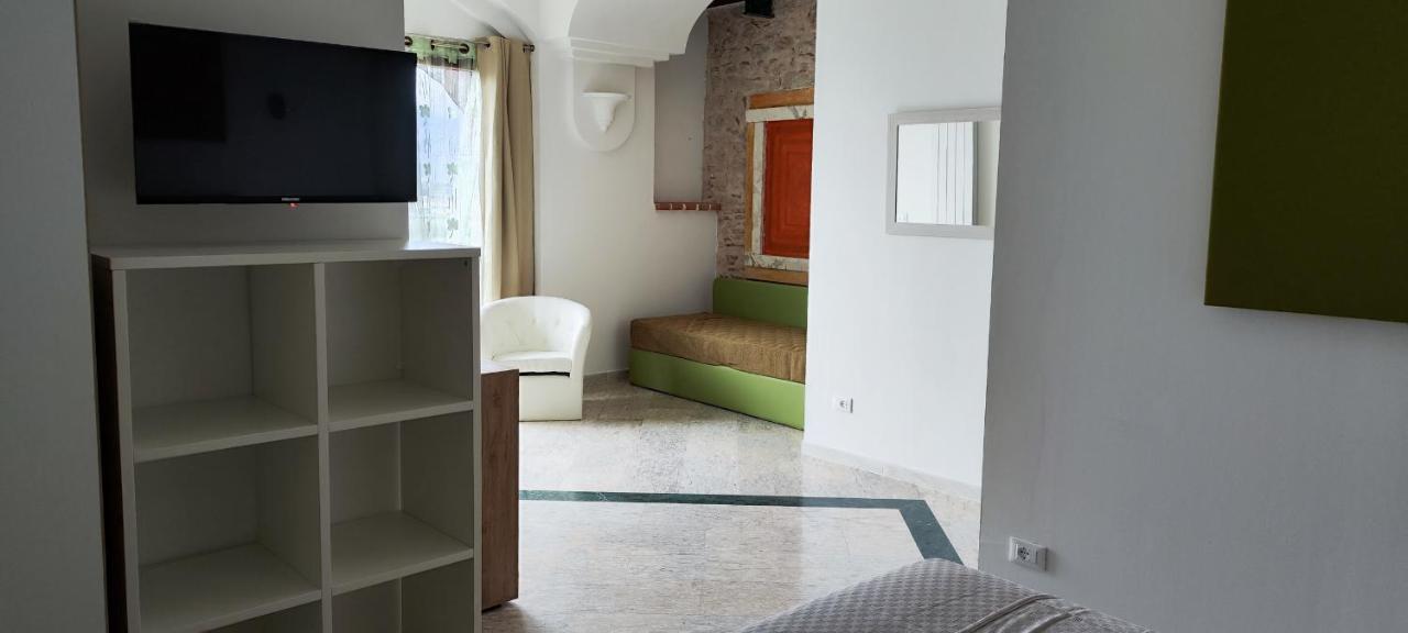 Il Querceto Delle Marine Hotel LʼAquila Kültér fotó